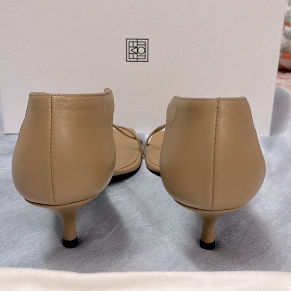TOTEME the Knot Leather Sandals in caramel brown IT 38 US 8 Brand New! - Picture 5 of 12